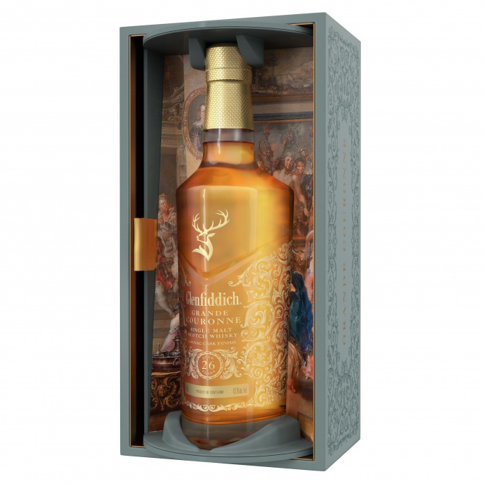 Glenfiddich 26YO Grande Couronne Single Malt Scotch Whisky 0 7L 43 8