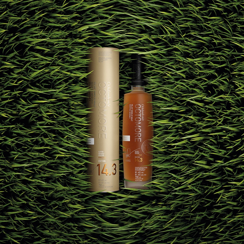 Akce 2+1: 2× Bruichladdich Octomore 14.3 0,7 L 61,4 % + Bruichladdich Octomore 0,7L ZDARMA